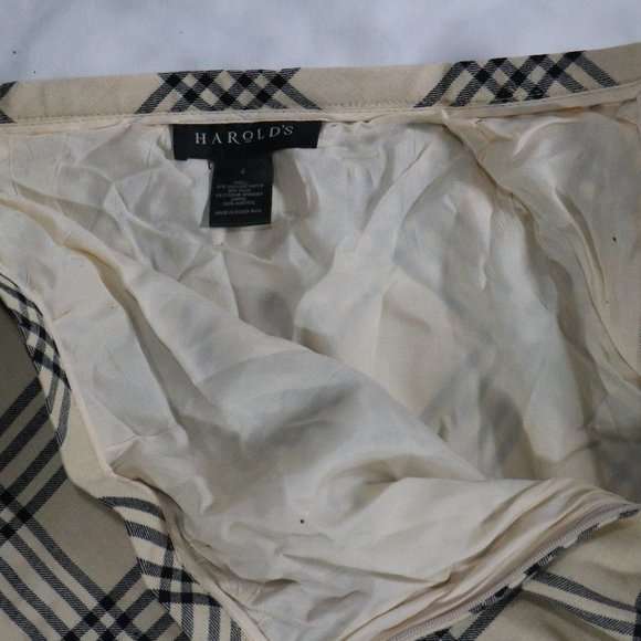 HAROLD'S Cream/Black Cross Pattern Skirt Sz 4 US - Picture 2 of 9